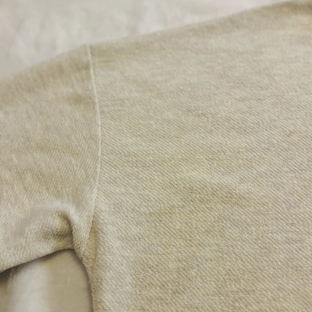 Pretty Rebel Beige/Oatmeal Long Sleeve Top EUC Size Large - Picture 5 of 10